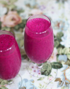 Which Tastes Better: Dragon Fruit with White or Magenta Flesh? - Devour